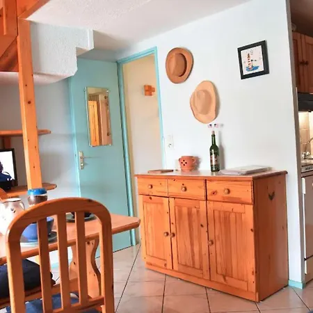 : Mezzanine Confort, Parking Prive, Proche Commerces Et Plages - Fr-1-229-891 * Gruissan